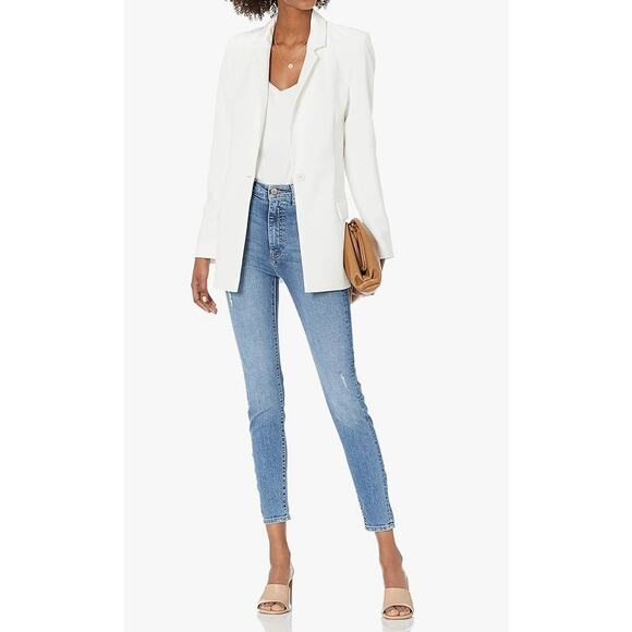 White Blazer- Size Small - Picture 4 of 7